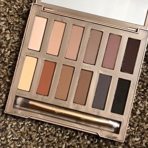 Urban Decay Naked Ultimate Basics E/S Palette